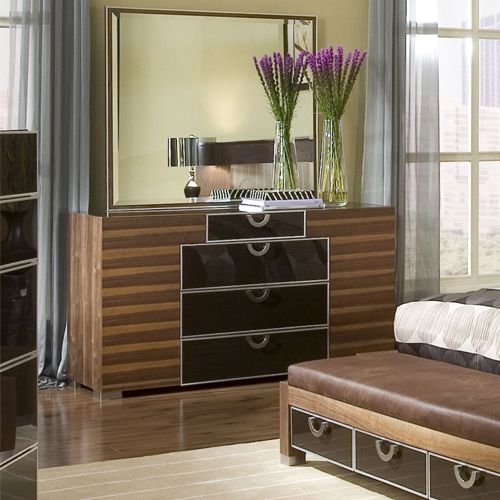 Picture of Iterrior Bedroom Dresser
